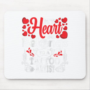 Tapis De Souris Mon Coeur Appartient À Un Artiste De Tatouage Un V