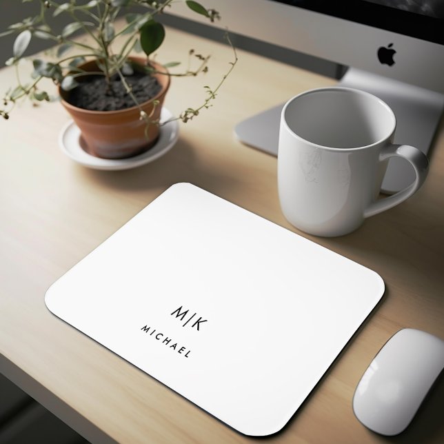 Tapis De Souris Noir et blanc | Monogramme moderne (A minimalist modern mousepad with your monogram or initials)