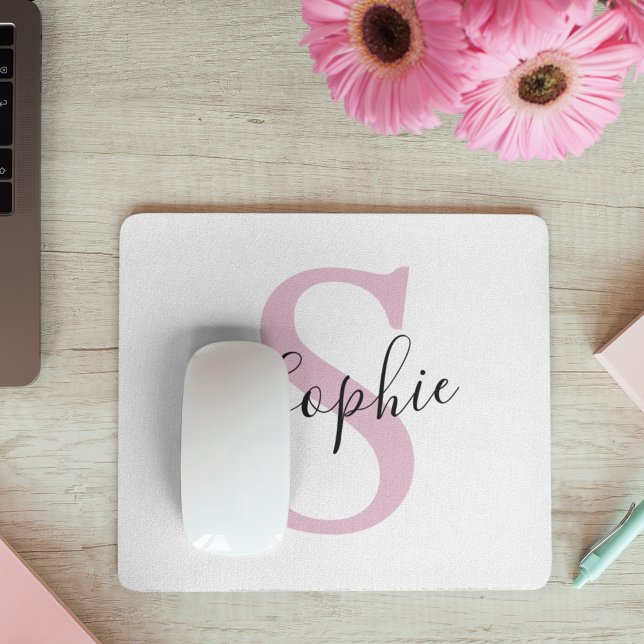 Tapis De Souris Nom personnalisé moderne Monogramme rose (Créateur téléchargé)