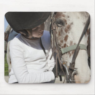 Tapis De Souris Petite fille avec son cheval