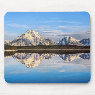 Tapis De Souris Photos de réflexion sur les montagnes de l'Alaska