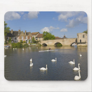Tapis De Souris Pont en pierre et rivière Ouse, St Ives,