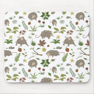 Tapis De Souris Possum dans un champ de Berry en blanc