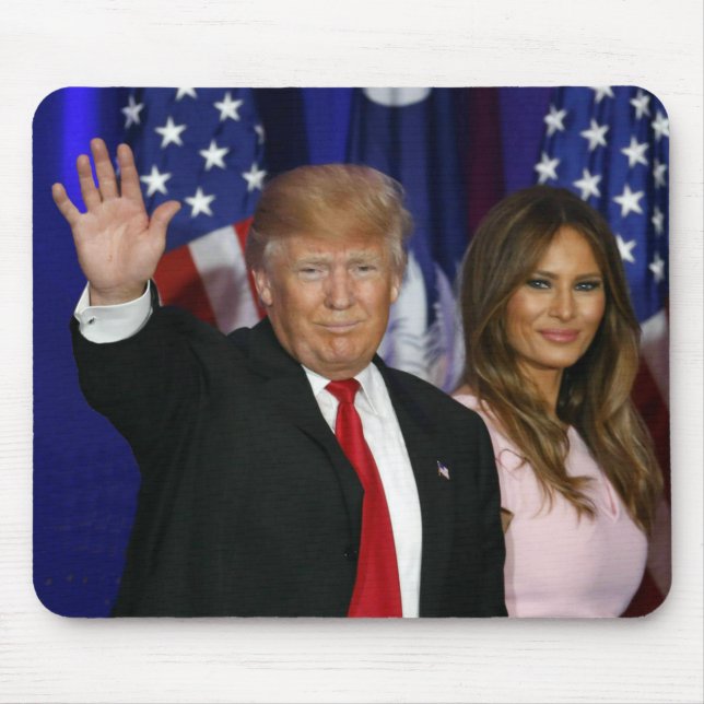TAPIS DE SOURIS PRÉSIDENT DONALD TRUMP ET MELANIA (Devant)
