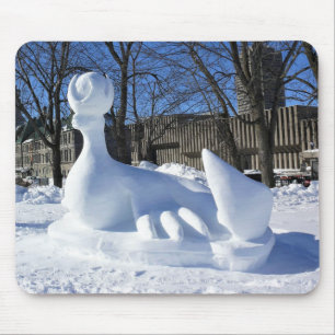 Tapis De Souris Sculpture de neige de phoque, Québec, Canada