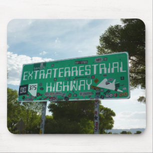 Tapis De Souris Signal routier extraterrestre, Rachel, Nevada
