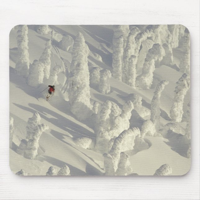 Tapis De Souris Skier alpin dans d'épais fantômes de neige à Big (Devant)