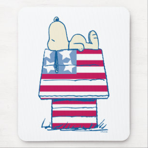 Tapis De Souris Snoopy sur 4 juillet Dog House