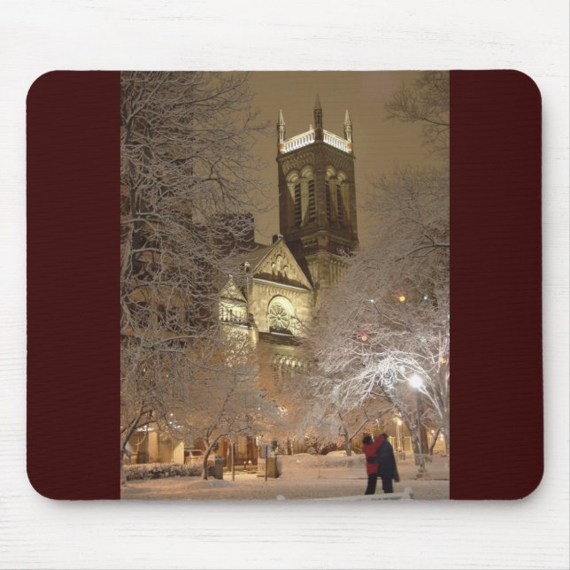 Tapis De Souris snow_church_couple_tv (Devant)