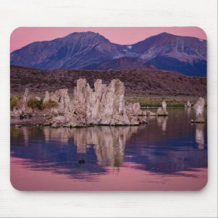 Tapis De Souris Spectaculaire Lac Mono Dans L'Ombre