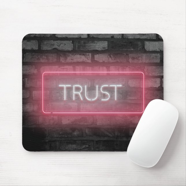Tapis De Souris SYMBOLE TRUST Pink Neon Souris Pad (Avec souris)