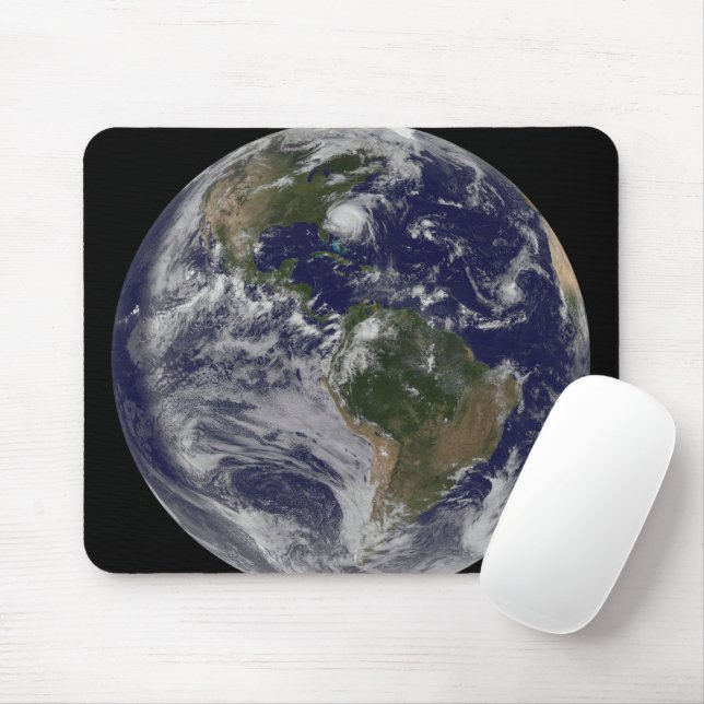 Tapis De Souris Terre Pleine Avec L'Ouragan Irène Sur La Côte Est. (Avec souris)