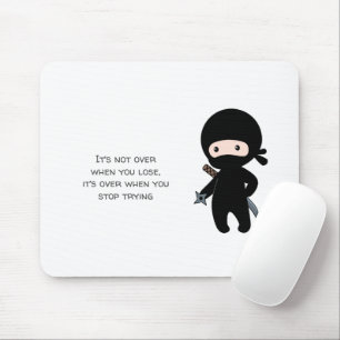 Tapis De Souris Tiny Ninja tenant la citation de l'étoile à lancer