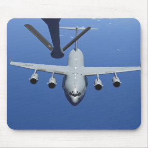 Tapis De Souris Un C-17 Globemaster III approche le boom