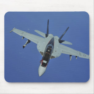 Tapis De Souris Un frelon superbe de la marine F/A-18F des USA en