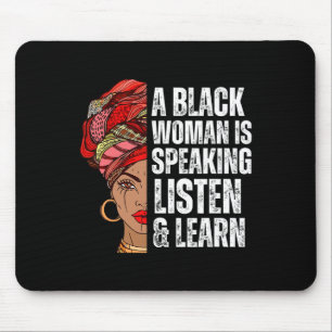 Tapis De Souris Une Femme Noire Parle Écouter Et Apprendre Pour Af