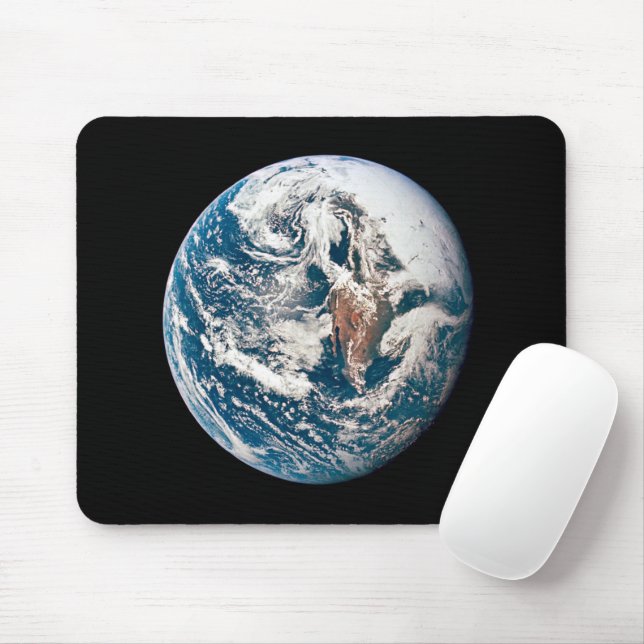 Tapis De Souris Une Terre Tirée De L'Appareil Spacecraft Apollo 10 (Avec souris)