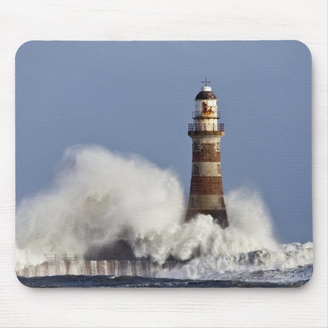 Tapis De Souris Vagues se brisant contre le phare de Roker (Devant)