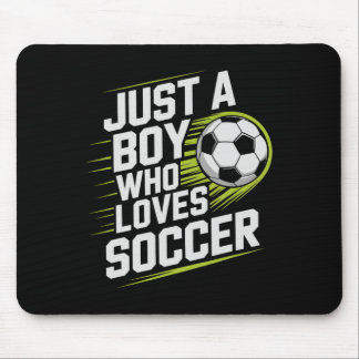 Tapis De Souris Vintage Juste un garçon qui aime jouer au football