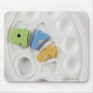 Tapis De Souris Vue courbe des alphabets sur une palette