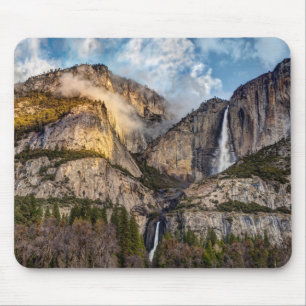 Tapis De Souris Yosemite Falls pittoresque, Californie
