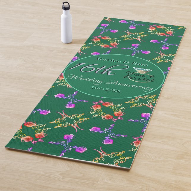 Tapis De Yoga 16e anniversaire Mariage cire & péridot  (En situation)
