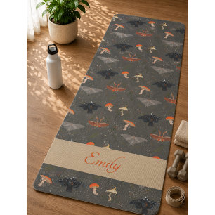 Tapis de Yoga à Motif Papillon de Nuit Cottagecore