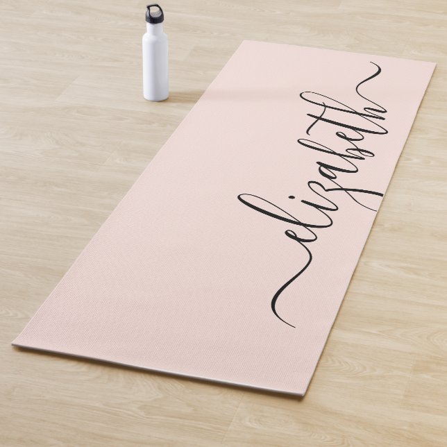 Tapis De Yoga Ajoutez votre nom | Écriture manuscrite rose (En situation)
