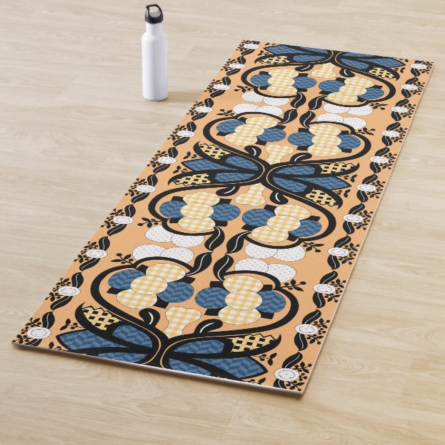 Tapis De Yoga Art populaire fleuri bleu et jaune estonien (En situation)