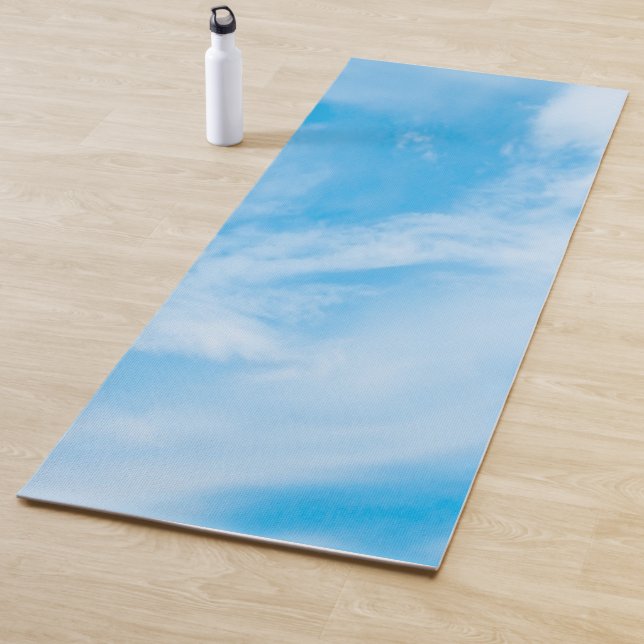 Tapis De Yoga Blue Sky Clouds Design élégant Modèle Fitness (En situation)