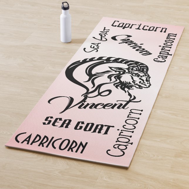 Tapis De Yoga Capricorne personnel rose Zodiac (En situation)