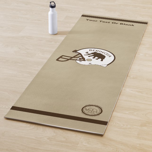 Tapis De Yoga Casque de football de l'Université de Beringia (En situation)