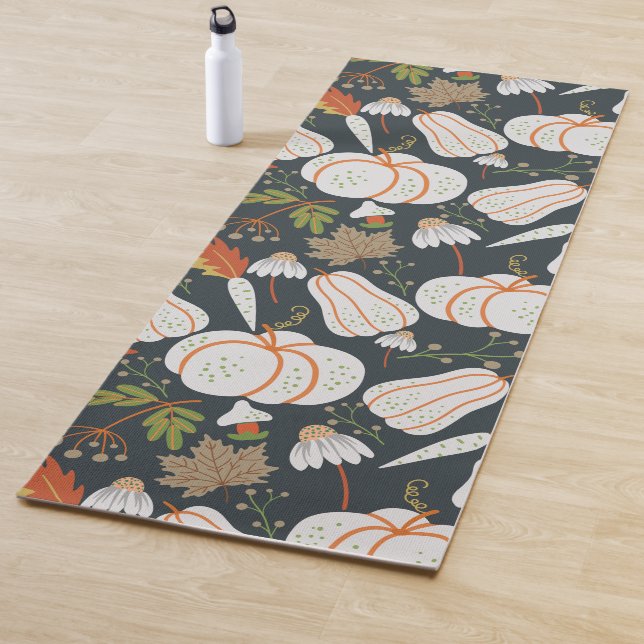 Tapis De Yoga Citrouille continu motif floral noir et blanc (En situation)
