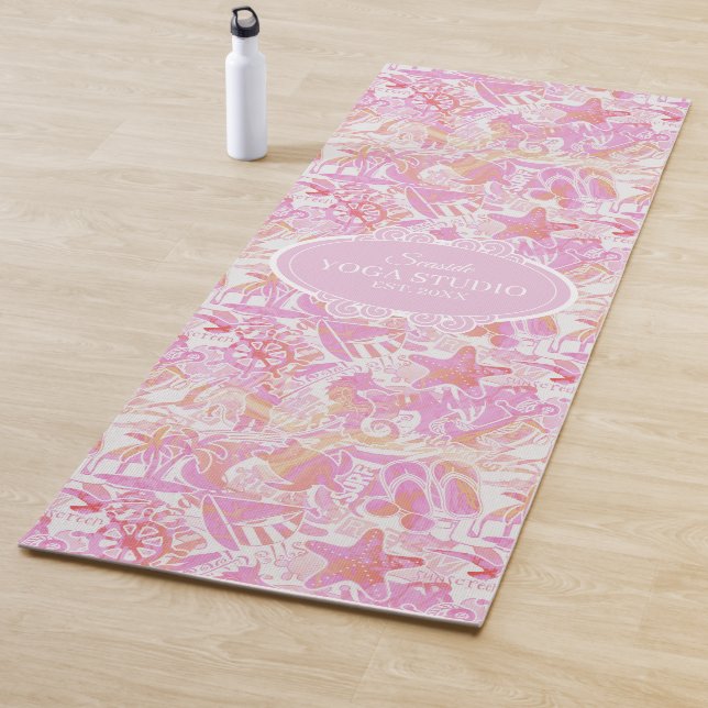 Tapis De Yoga Collage de plage nautique Hot Pink ID840 (En situation)