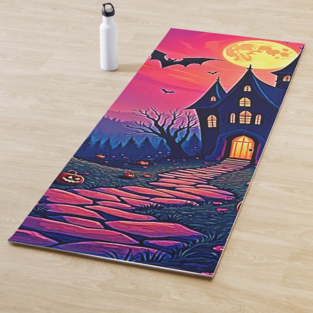 Tapis De Yoga Éffrayant Halloween Haunted Mansion Art (En situation)