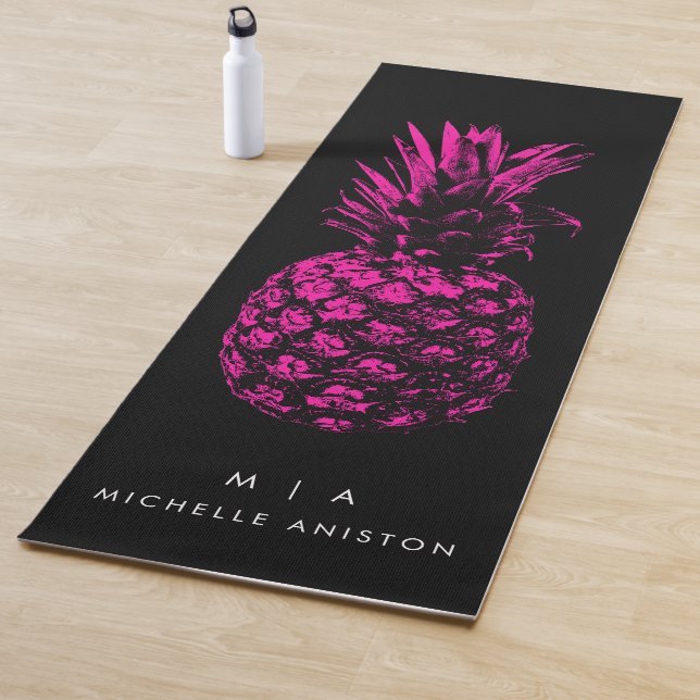 Tapis De Yoga Élégant ananas rose Monogramme minimaliste personn (En situation)