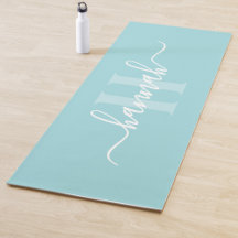 Feminine Large Monogram Script