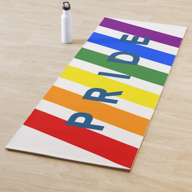 Tapis De Yoga FIDE Diagonal LGBT Rainbow Stripes (En situation)