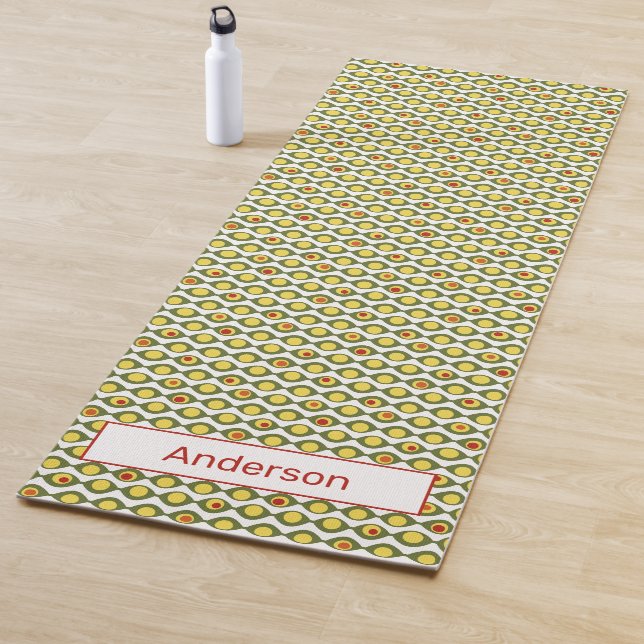 Tapis De Yoga Funky Retro Perle d'Olive Personnalisé Couleurs Mo (En situation)