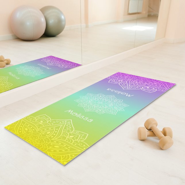 Tapis De Yoga Iridescent Teal Rainbow Gradient Mandala With Name (Disclaimer: This image is a digital mockup.)