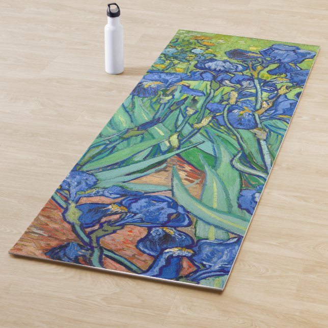Tapis De Yoga Irises de Van Gogh. (En situation)