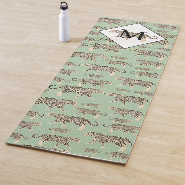 Tapis De Yoga Jungle Jaguar Motif animal Monogramme initial (En situation)