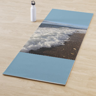 Tapis De Yoga Le long de Shoreline