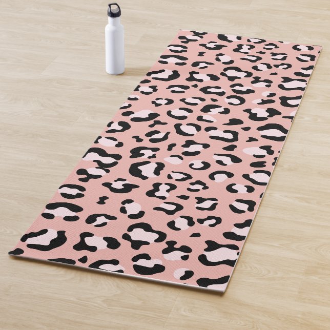 Tapis De Yoga Léopard Print, Léopard Spots, Rose Léopard (En situation)