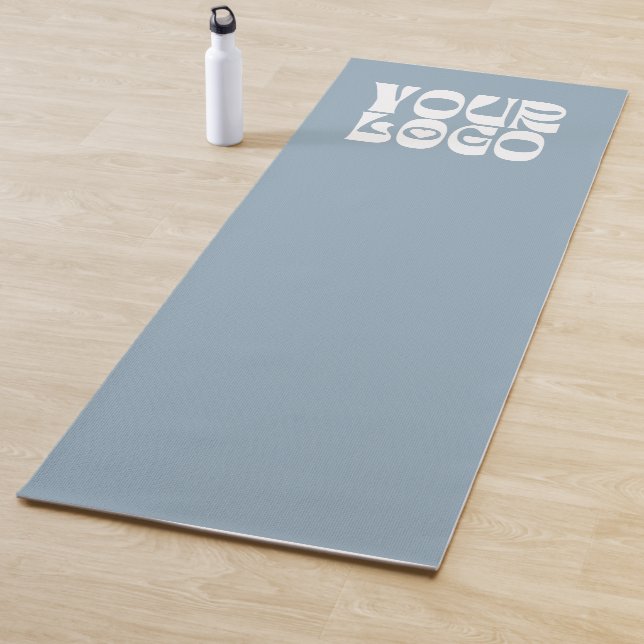 Tapis De Yoga Logo personnalisé Dusty Blue Promotions Business (En situation)