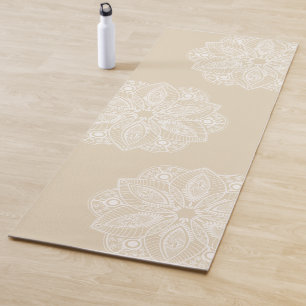 Tapis De Yoga Mandala blanc exotique sur Arrière - plan beige