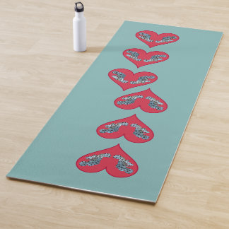Tapis De Yoga Mérou - Cœurs rouges, disposés verticalement |