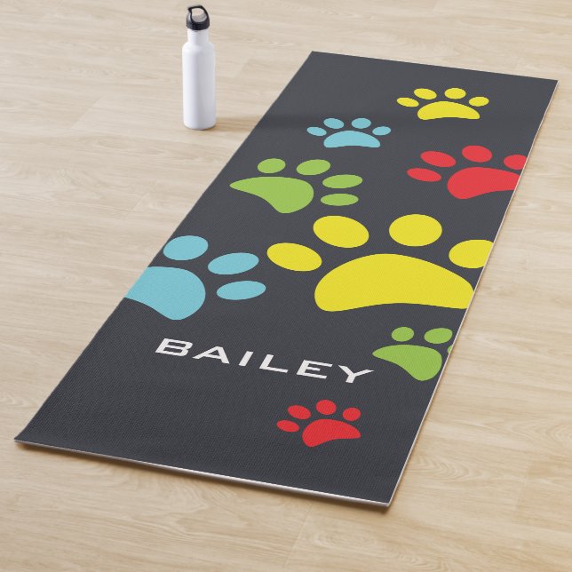 Tapis De Yoga Monogramme Cute Empreintes de pattes (En situation)