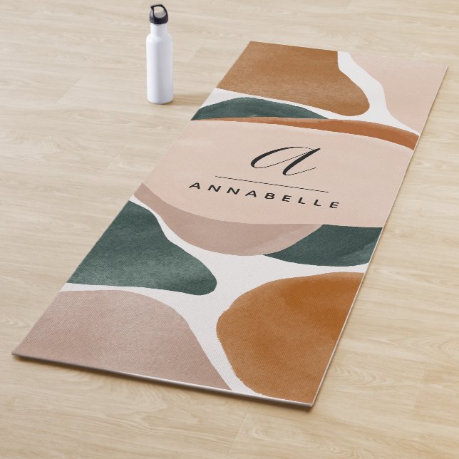 Tapis De Yoga Monogramme moderne vert rouille abstrait élégant (En situation)