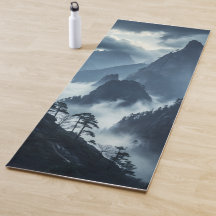 Tapis de Yoga Montagnes Brumeuses Tranquilles